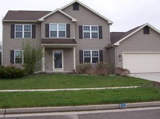 106 Ridgeline Dr, Columbus, WI 53925
