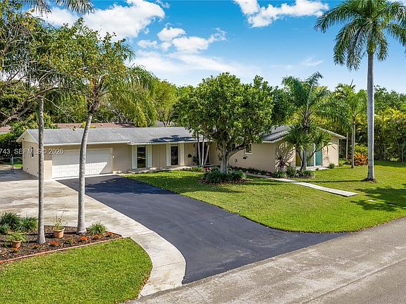 2nd image of 8461 SW 147th Ter