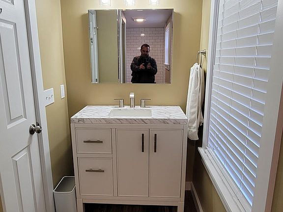 3rd image of 41 Cleveland Ave #2