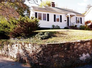 12 Elmwood Ave, Poughkeepsie, NY 12603