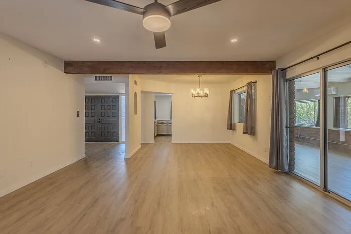 1321 N Paseo Maravilloso — Photo 3