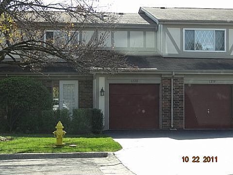 1st image of 1220 Spruce Ct