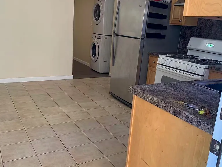 683 Klondike Ave #2 — Photo 4