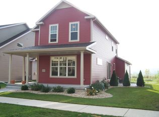 1483 Wild Iris St, Sun Prairie, WI