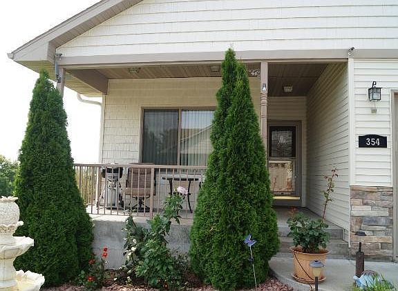 2nd image of 354 Whispering Ln