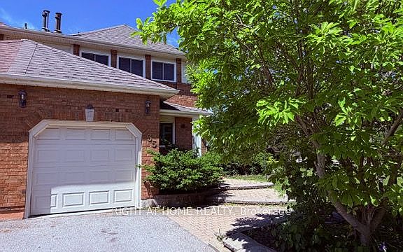 4th image of 35 Davies Cres