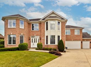 1914 Turtle Bay Rd, Vernon Hills, IL 60061