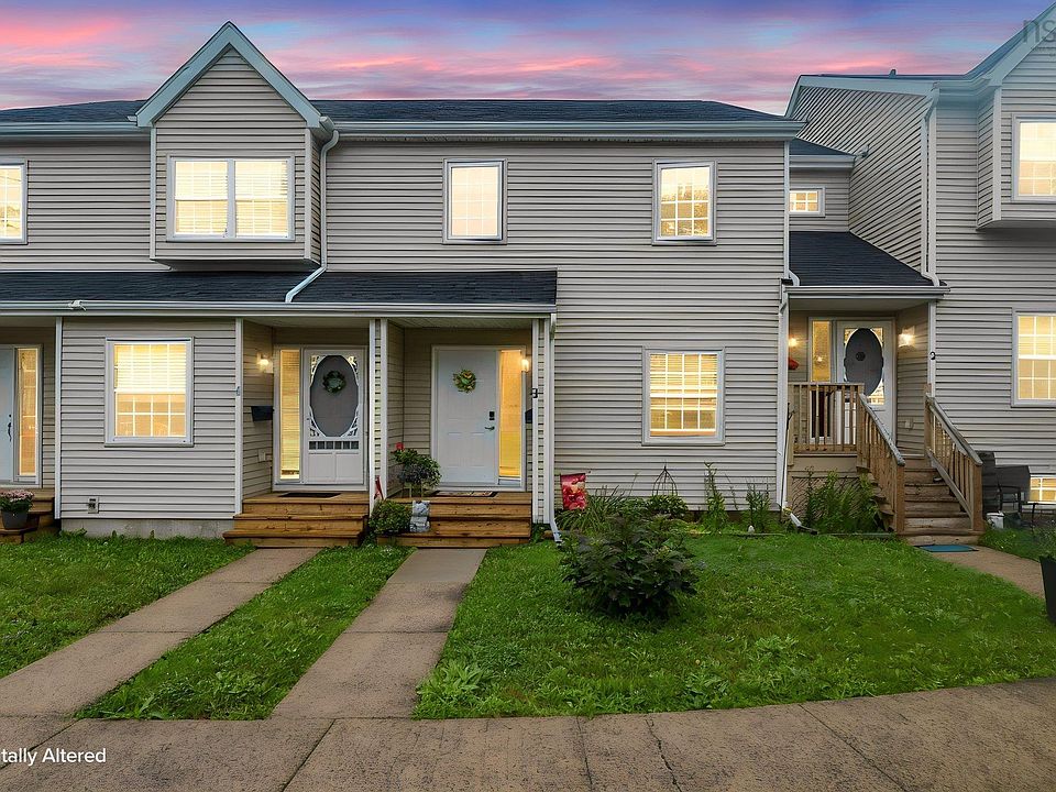 1st image of 3 Collins Grove Ct