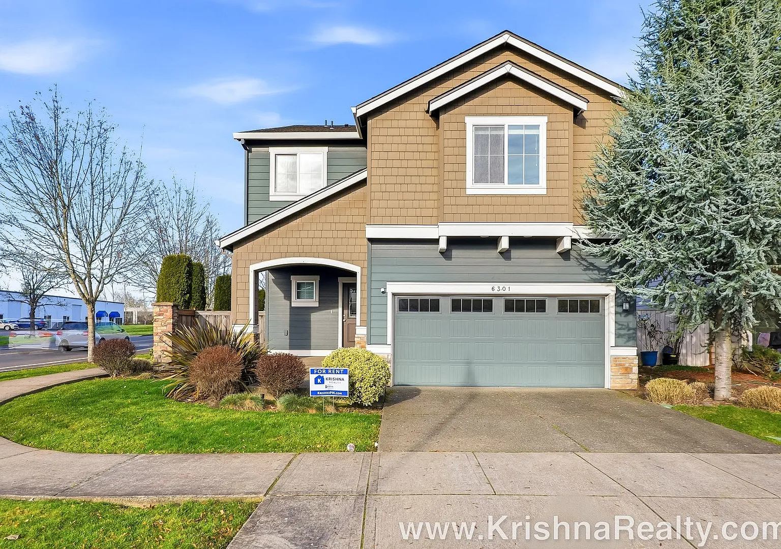 Amazing 4 Bed | 2.5 Bath Single-Family Home in Enchantment Glen | Large Media/Bonus Room | Prime ... — Photo 1