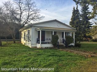 927 Pine St, Brownsville, OR