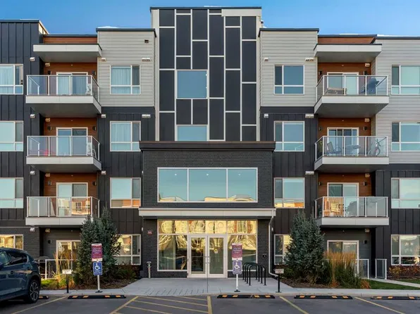 550 W Belmont St SW #3211, Calgary, AB T2X 5X1
