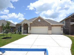 219 Harbor Bend Ln, Dickinson, TX 77539