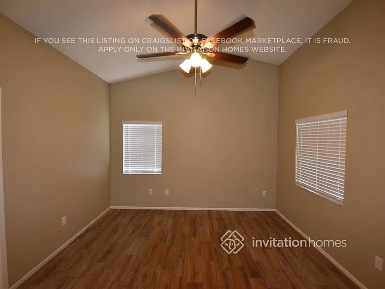 1517 Chepacket St — Photo 9