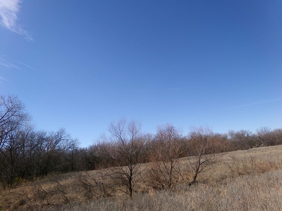 1st image of 3040 Road