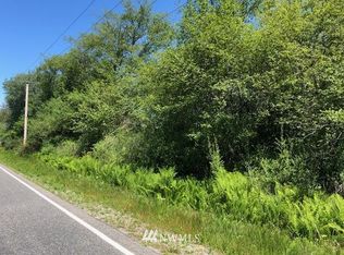 3696 Hoffman Rd, Oak Harbor, WA 98277