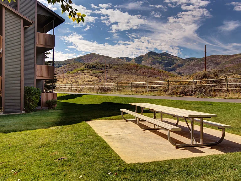6905 N 2200 W #7B — Photo 24