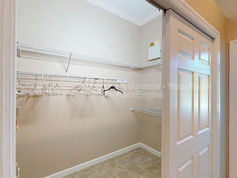 71 Cayman Pl — Photo 24