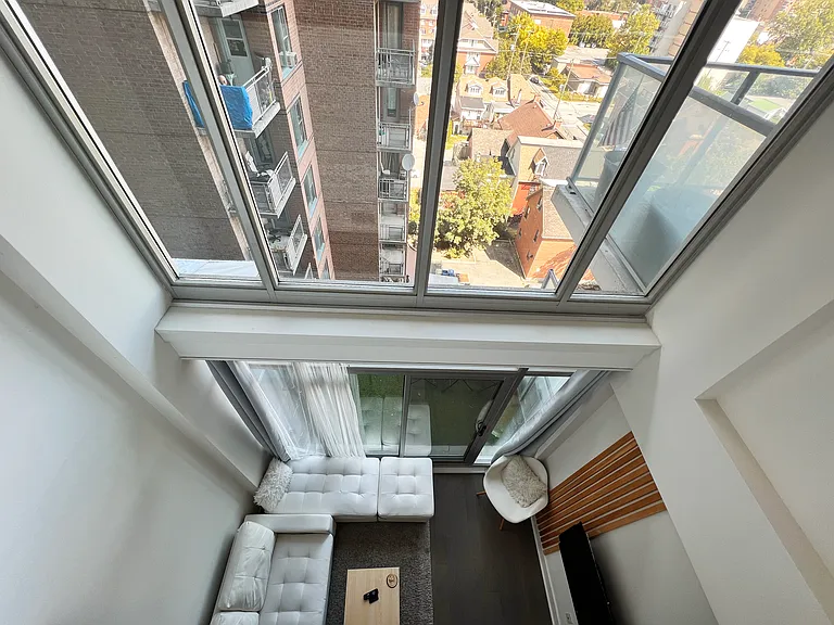 255 Bay St #809 — Photo 7