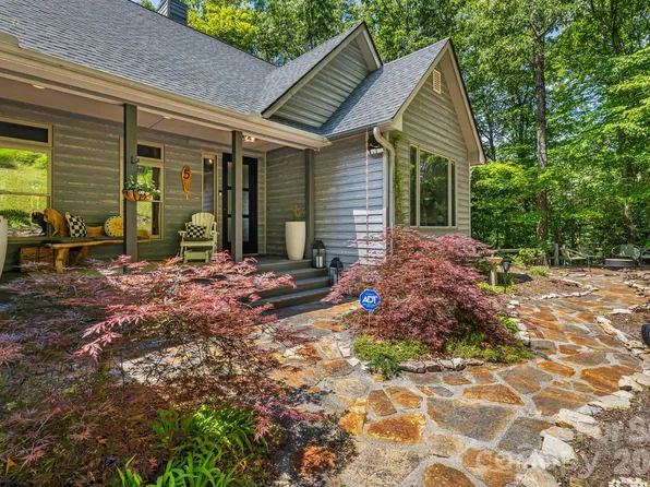 5 Saddle Rdg, Fletcher, NC 28732
