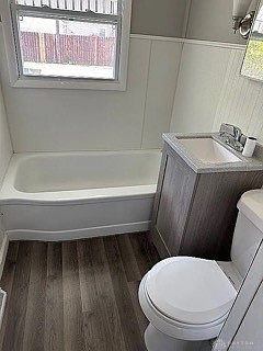 5th image of 109 Allen Pl