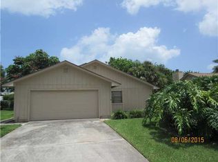 7913 SE Lexington Ave, Hobe Sound, FL 33455