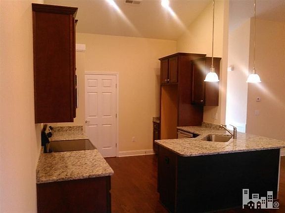 Another view of the kitchen --- lots of counter space!!!