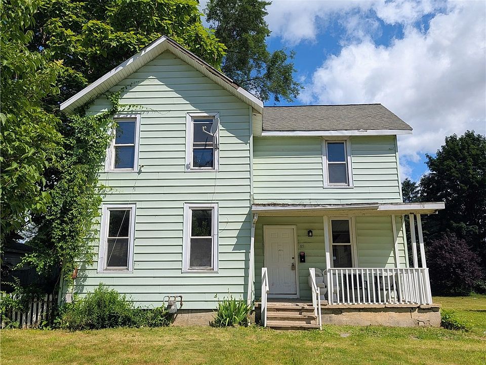 1st image of 327 Soper St