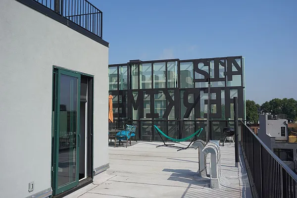 Rented by Keyo  | media 17