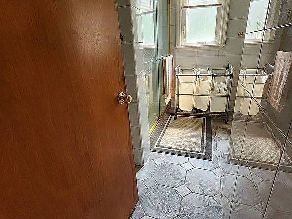 4th image of 64 Patton Dr