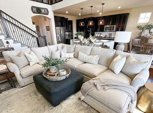 2369 Leafdale Cir, Castle Rock, CO 80109