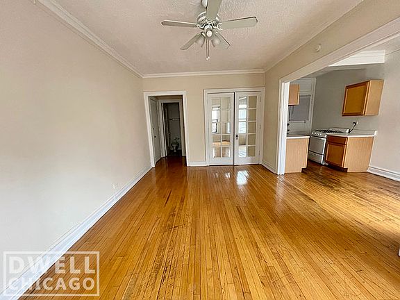 4th image of 6810 N Lakewood Ave APT 3D