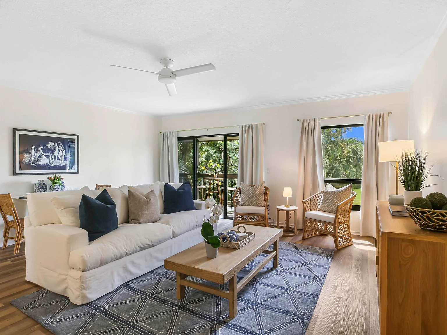 1 bed, 900 sqft, $6,000 — Photo 1