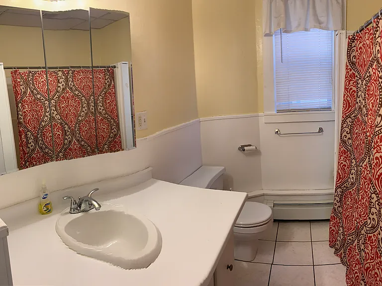 85 Vinton St #ALL INCL RM — Photo 11