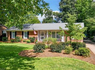 2004 Pebble Dr, Greensboro, NC 27410