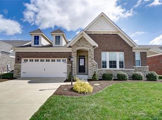 80 Winding Creek Dr, Springboro, OH 45066