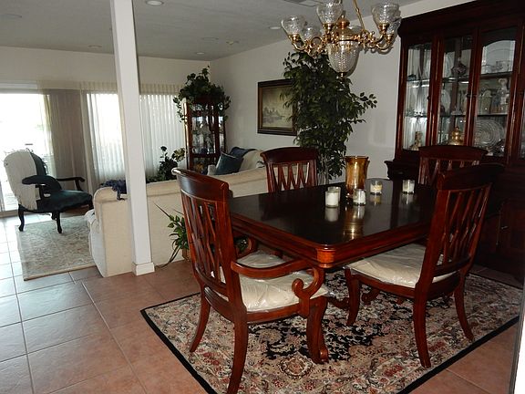 Living Dining area
