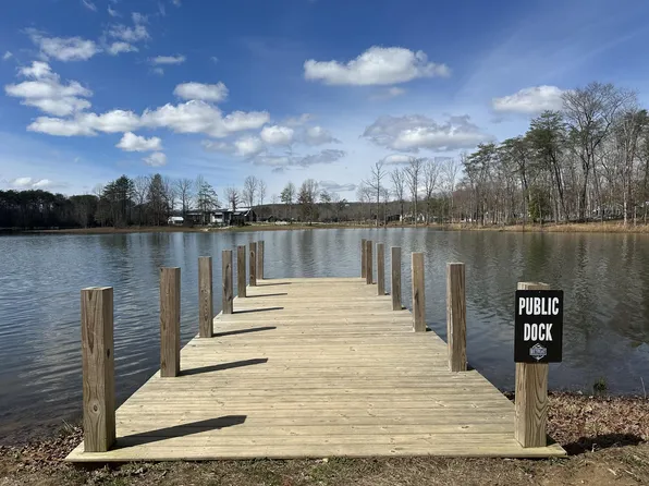 36 Waters Edge Way #36, Tracy City, TN 37387