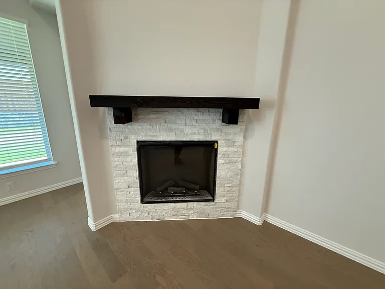 416 Breeds Hill Rd — Photo 10