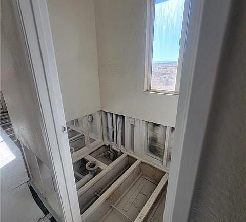 4th image of 13559 Silversand St