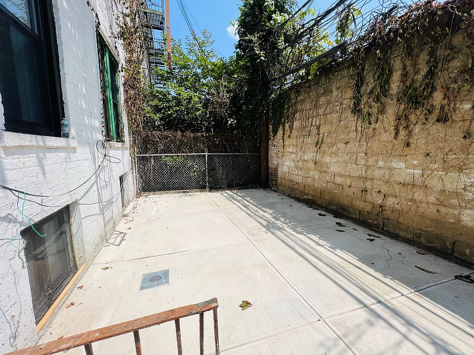 1st image of 25-55 33rd St #1RR
