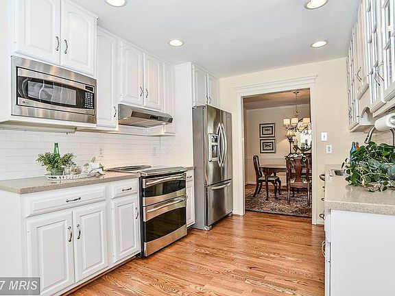 2nd image of 4142 Evergreen Dr