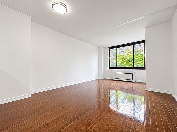 2nd image of 300 Albany St APT 4L