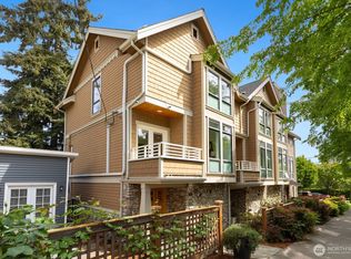 4208 Linden Avenue N, Seattle, WA 98103