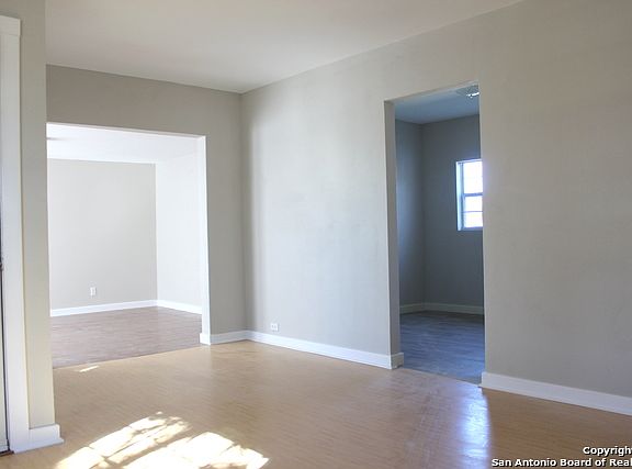 3rd image of 871 Lee Hall