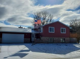 704 12th Ave NW, Kasson, MN 55944