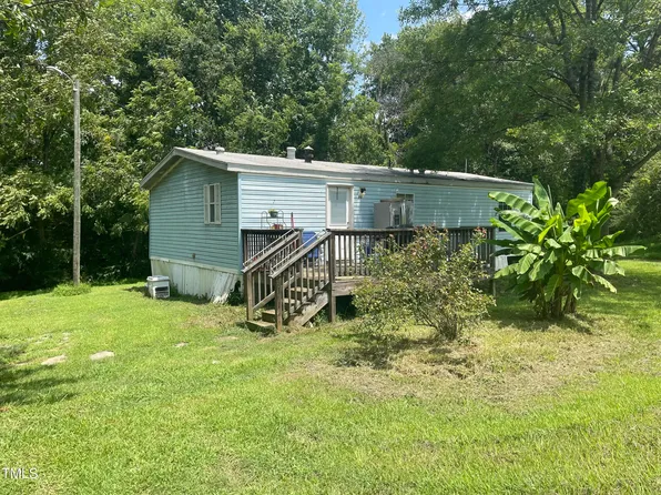 90 Mount Zion Rd, Moncure, NC 27559