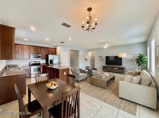 1341 CAMP RIDGE Lane, Middleburg, FL 32068