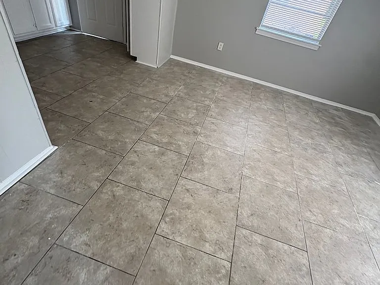 1841 S Perkins Rd — Photo 4