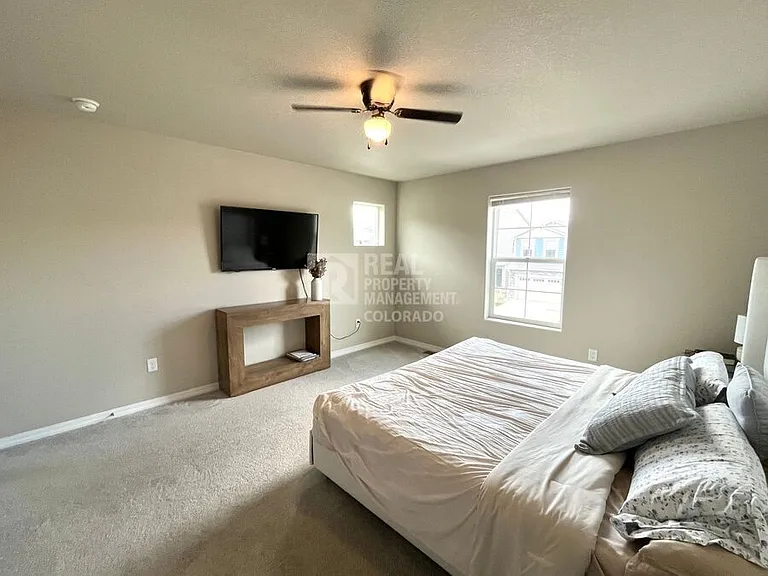4287 Samaritan Loop — Photo 8