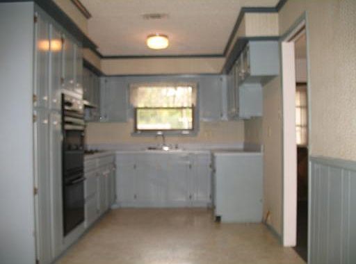 5th image of 11261 S Pine Dr